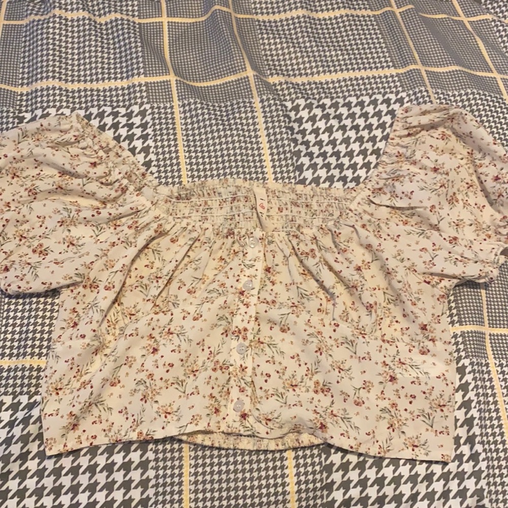 Crop top